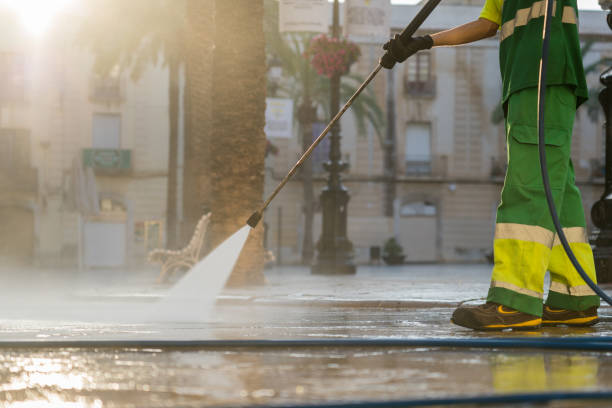 Best Pool Deck Cleaning  in Orange, TX
